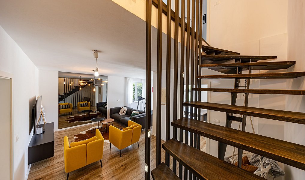 Prodej domu 206 m² s pozemkem 637 m², Staré Město – náhled fotky 7