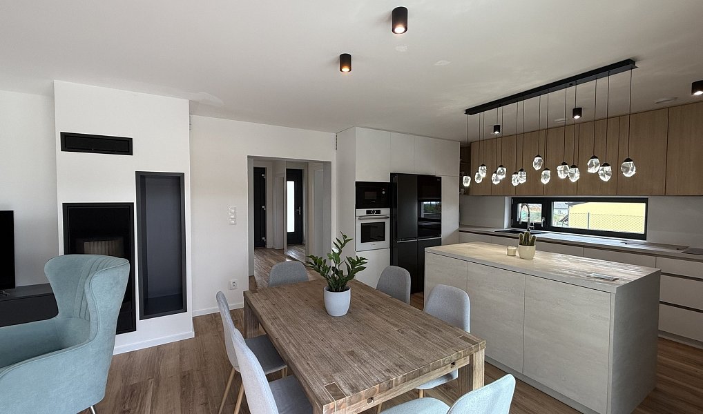 Prodej domu 184 m² s pozemkem 802 m², Panenské Břežany – náhled fotky 4