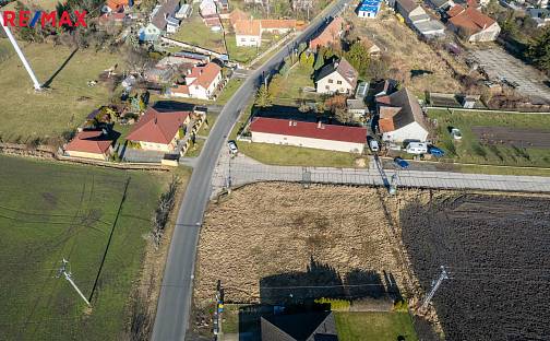 Prodej stavebního pozemku 1 140 m², Jestřabí Lhota, okres Kolín