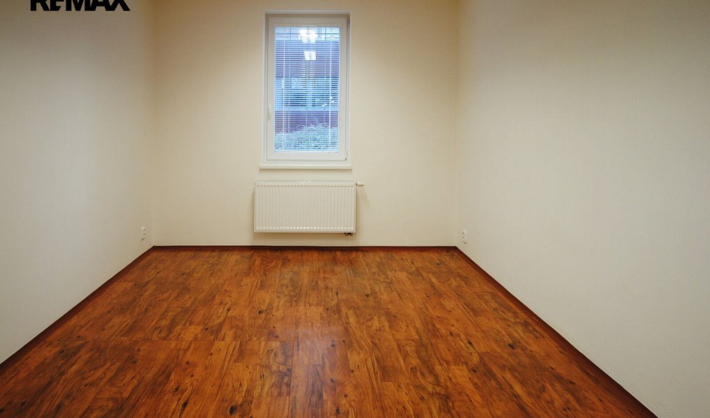 Prodej ubytovacího objektu 226 m², Praha – náhled fotky 6