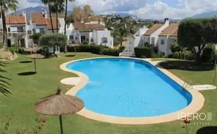 Prodej domu 116 m² s pozemkem 116 m², Estepona, Španělsko