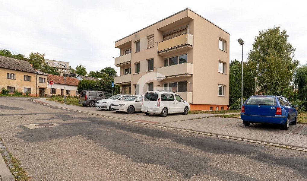 Prodej bytu 3+1 79 m², Zlín – náhled fotky 13