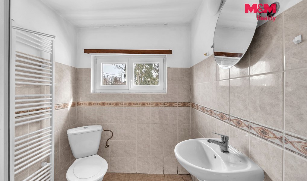 Prodej domu 155 m² s pozemkem 747 m², Náchod – náhled fotky 12