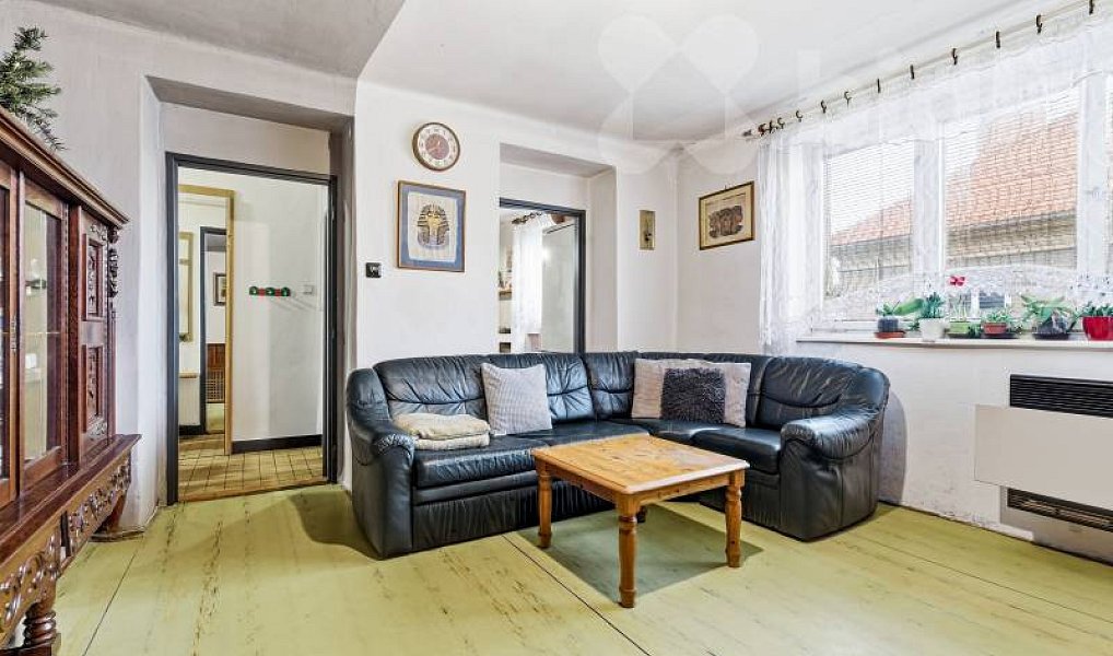 Prodej bytu 2+1 64 m², Bílina – náhled fotky 2