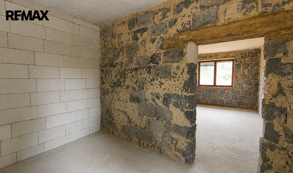 Prodej domu 154 m² s pozemkem 154 m², Vroutek – náhled fotky 17