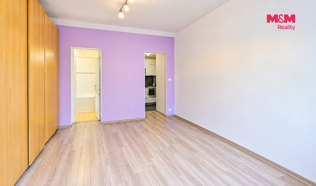 Prodej bytu 1+kk 28 m², Praha – náhled fotky 6