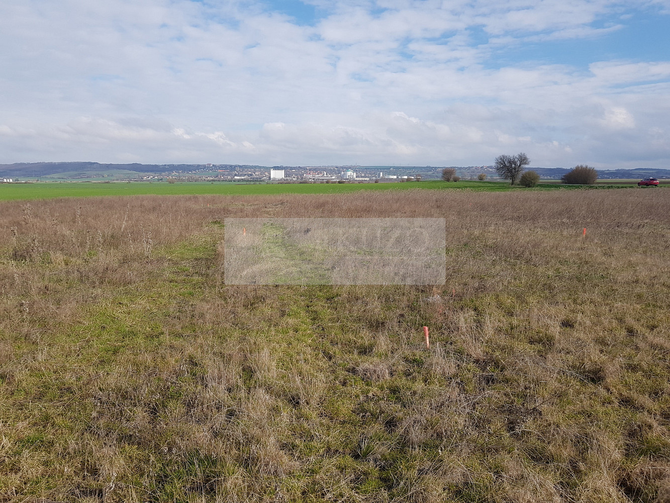 Prodej stavebního pozemku 806 m² – fotografie 4