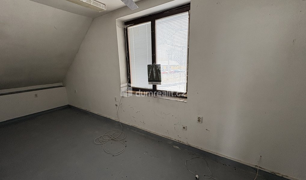 Prodej výrobních prostor 260 m², Lešetice – náhled fotky 9