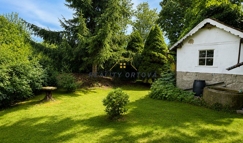 Prodej domu 180 m² s pozemkem 1 830 m², Valkeřice – náhled fotky 20