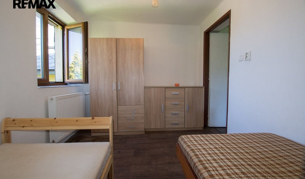 Prodej domu 250 m² s pozemkem 978 m², Stachy – náhled fotky 16