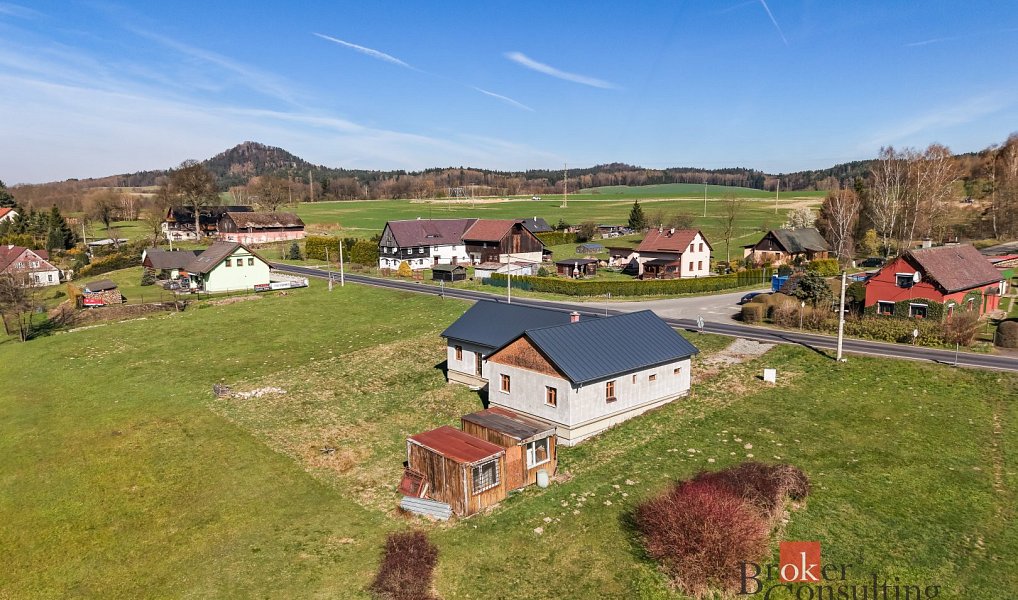 Prodej domu 153 m² s pozemkem 1 200 m², Hamr na Jezeře – náhled fotky 2