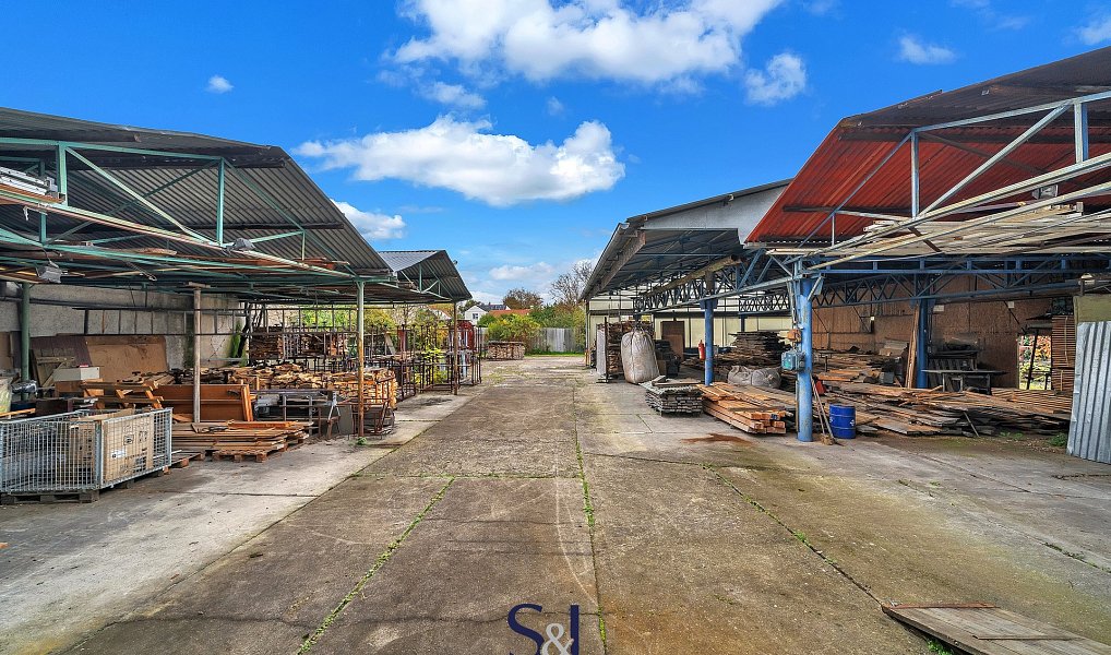 Prodej výrobních prostor 760 m², Neratovice – náhled fotky 22