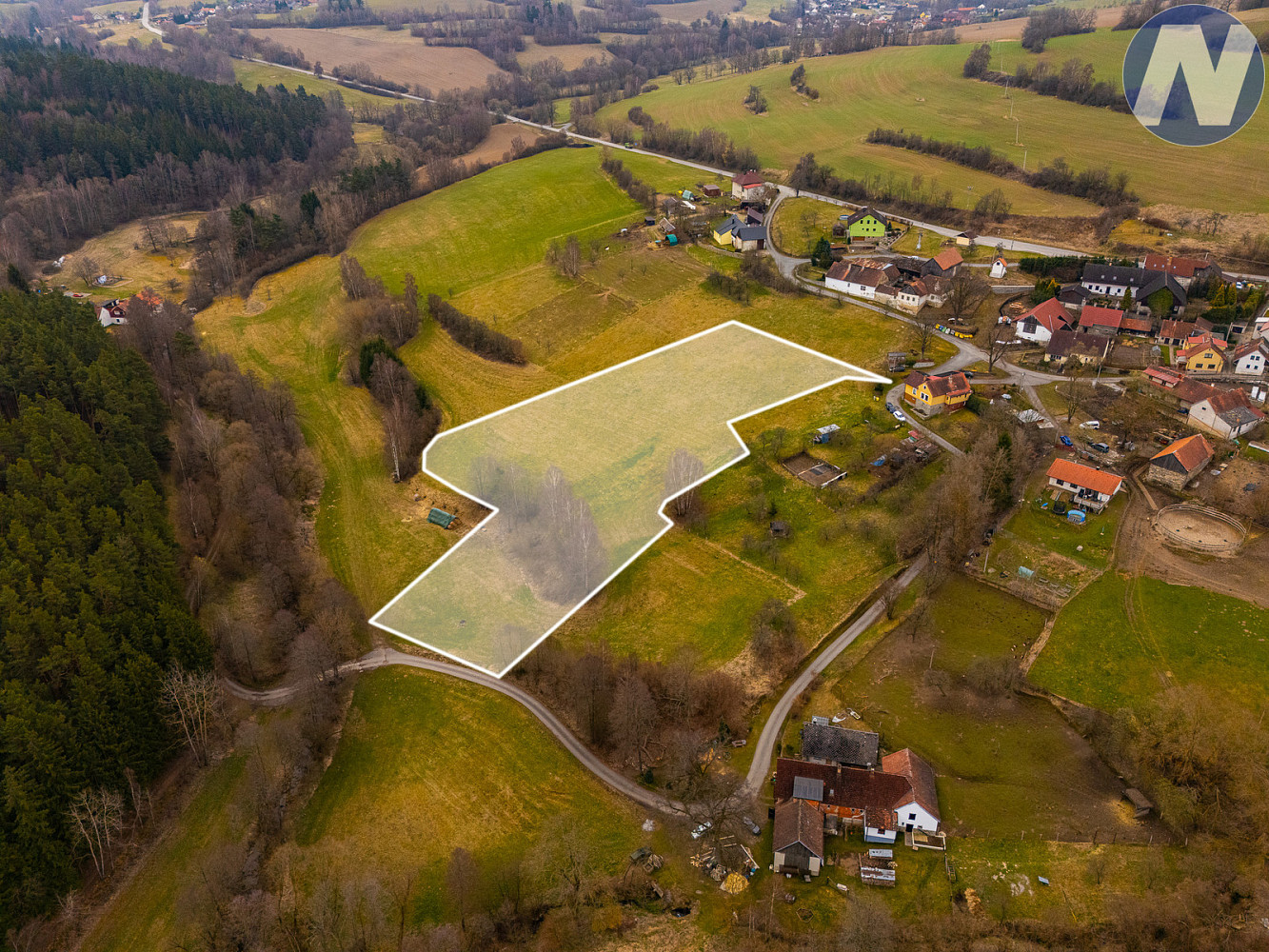 Prodej stavebního pozemku 9 772 m²