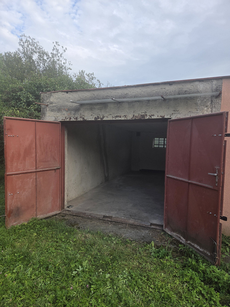 Pronájem garáže 24 m² ul. Úvoz – fotografie 2