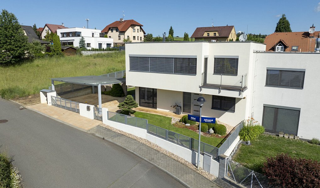 Prodej domu 155 m² s pozemkem 447 m², Zlín – náhled fotky 4