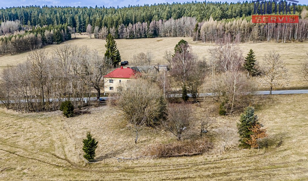 Prodej stavebního pozemku 1 821 m², Horní Planá – náhled fotky 11