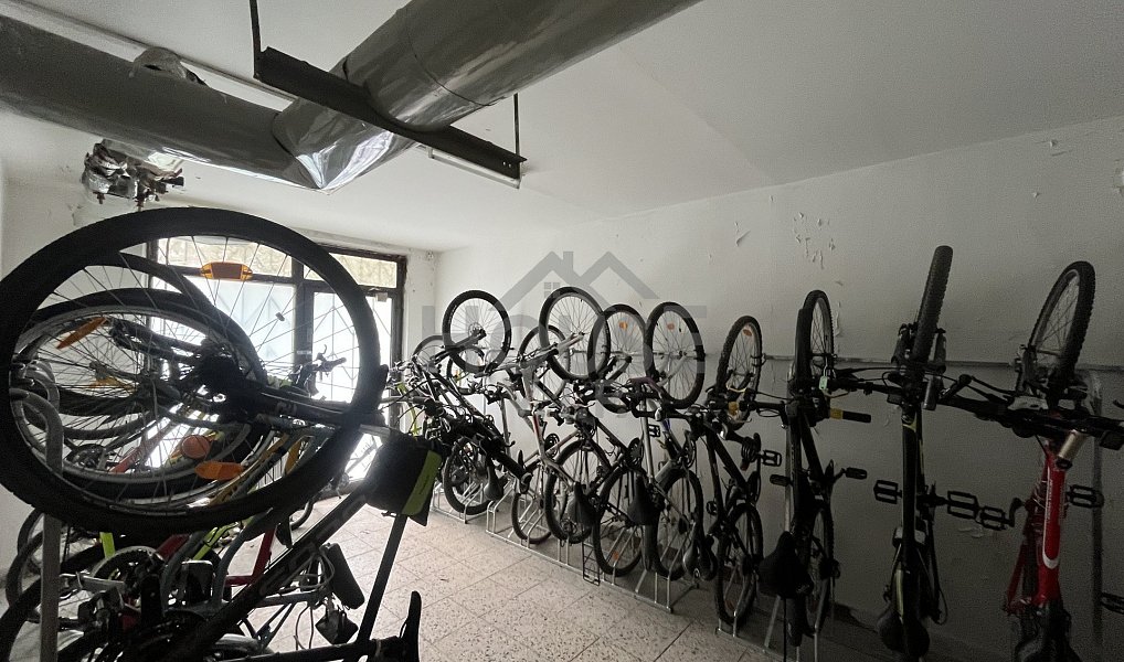 Prodej bytu 3+1 91 m², Praha – náhled fotky 36