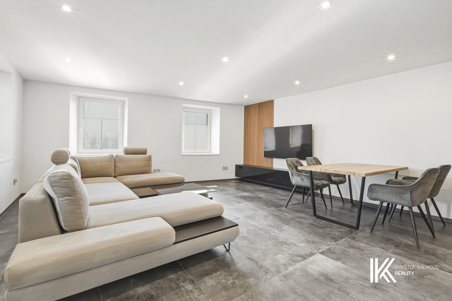 Prodej domu 205 m² s pozemkem 368 m² – fotografie 3