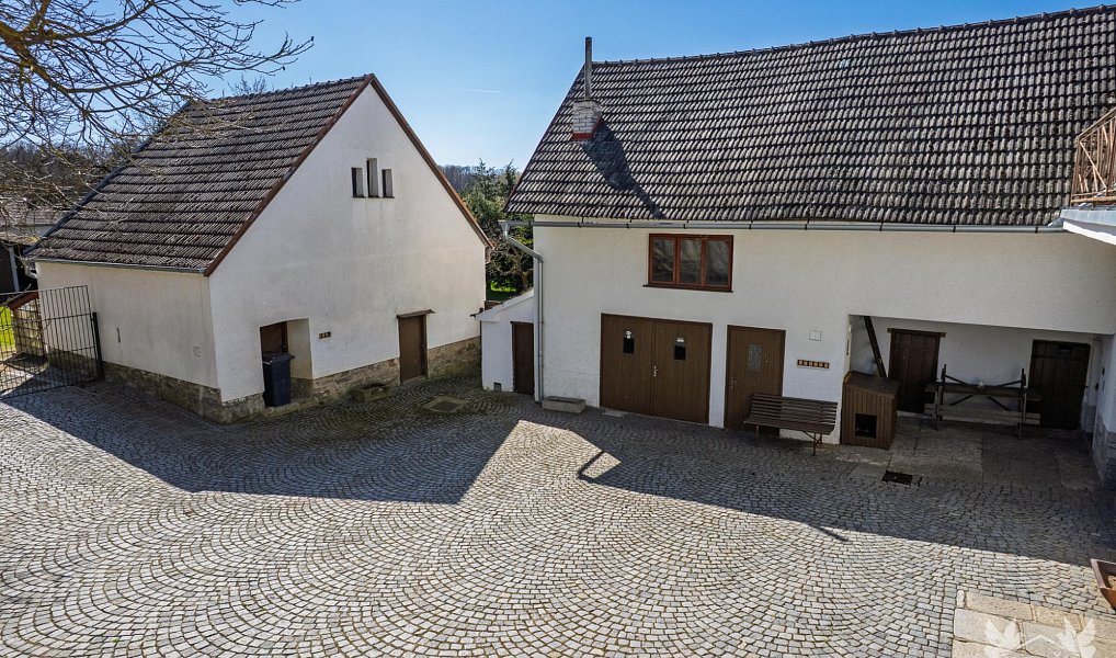 Prodej domu 203 m² s pozemkem 2 621 m², Nezdřev – náhled fotky 29