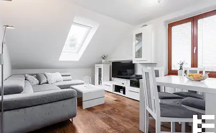 Prodej bytu 3+kk 62 m², Horoušanská, Nehvizdy, okres Praha-východ