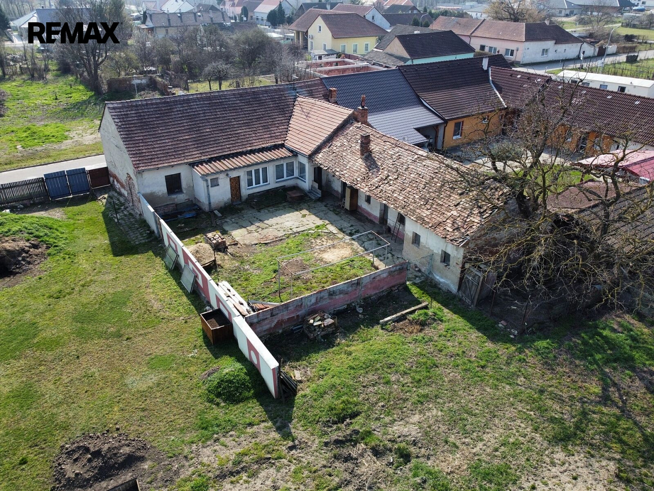 Prodej domu 120 m² s pozemkem 604 m² – fotografie 2