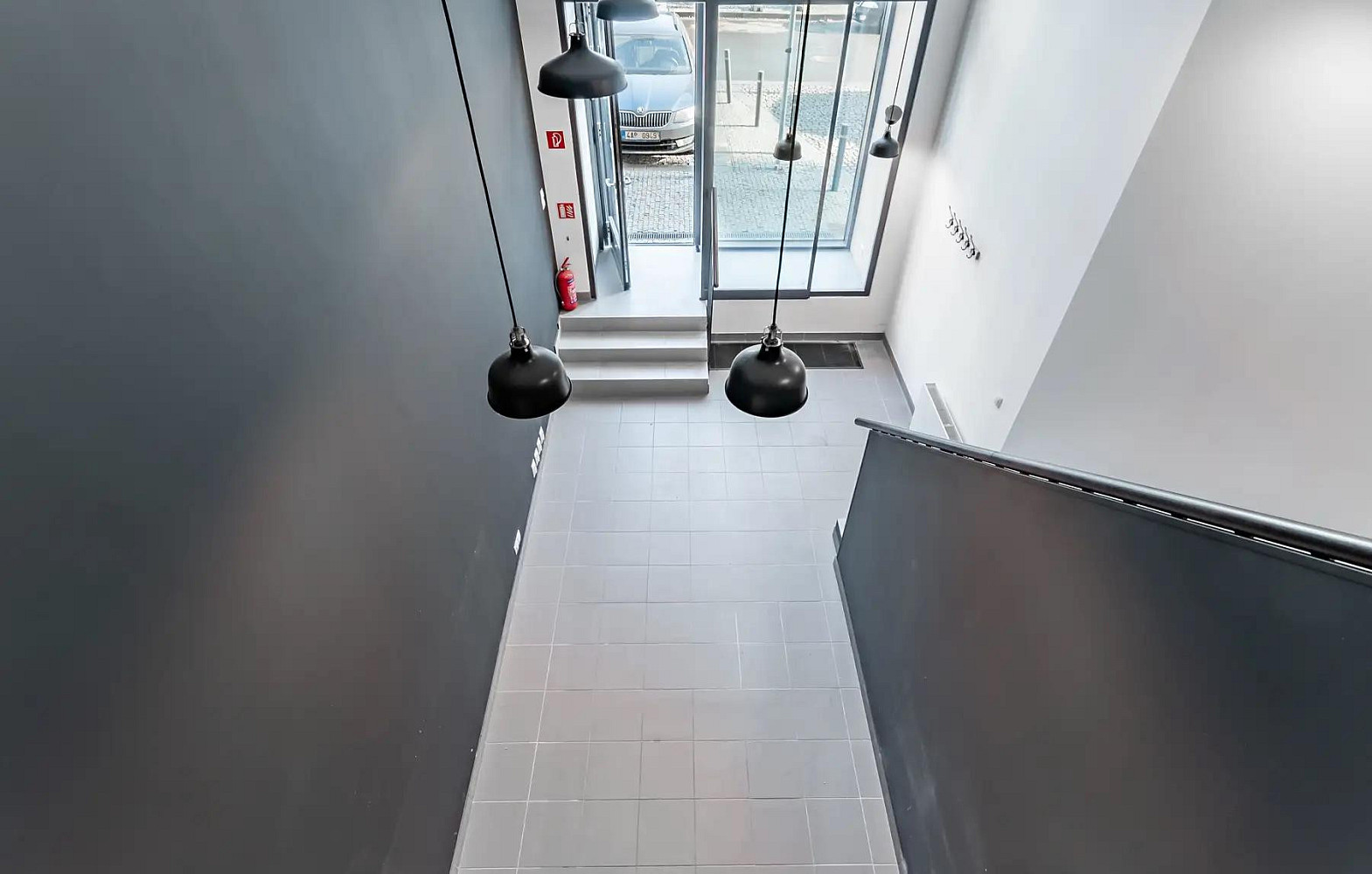 Pronájem kanceláře 54 m² – fotografie 4
