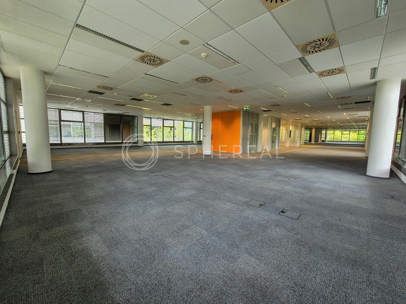 Pronájem kanceláře 1 000 m² – fotografie 5