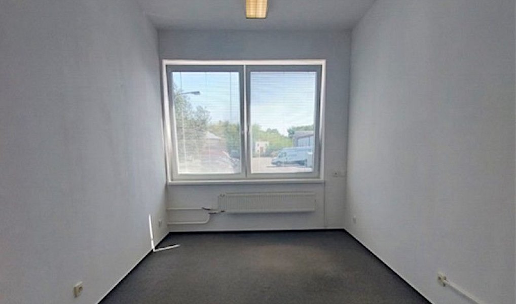 Pronájem skladovacích prostor 126 m², Jičín – náhled fotky 6