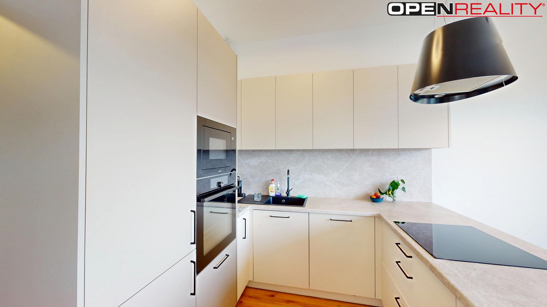 Pronájem bytu 2+kk 72 m² – fotografie 4