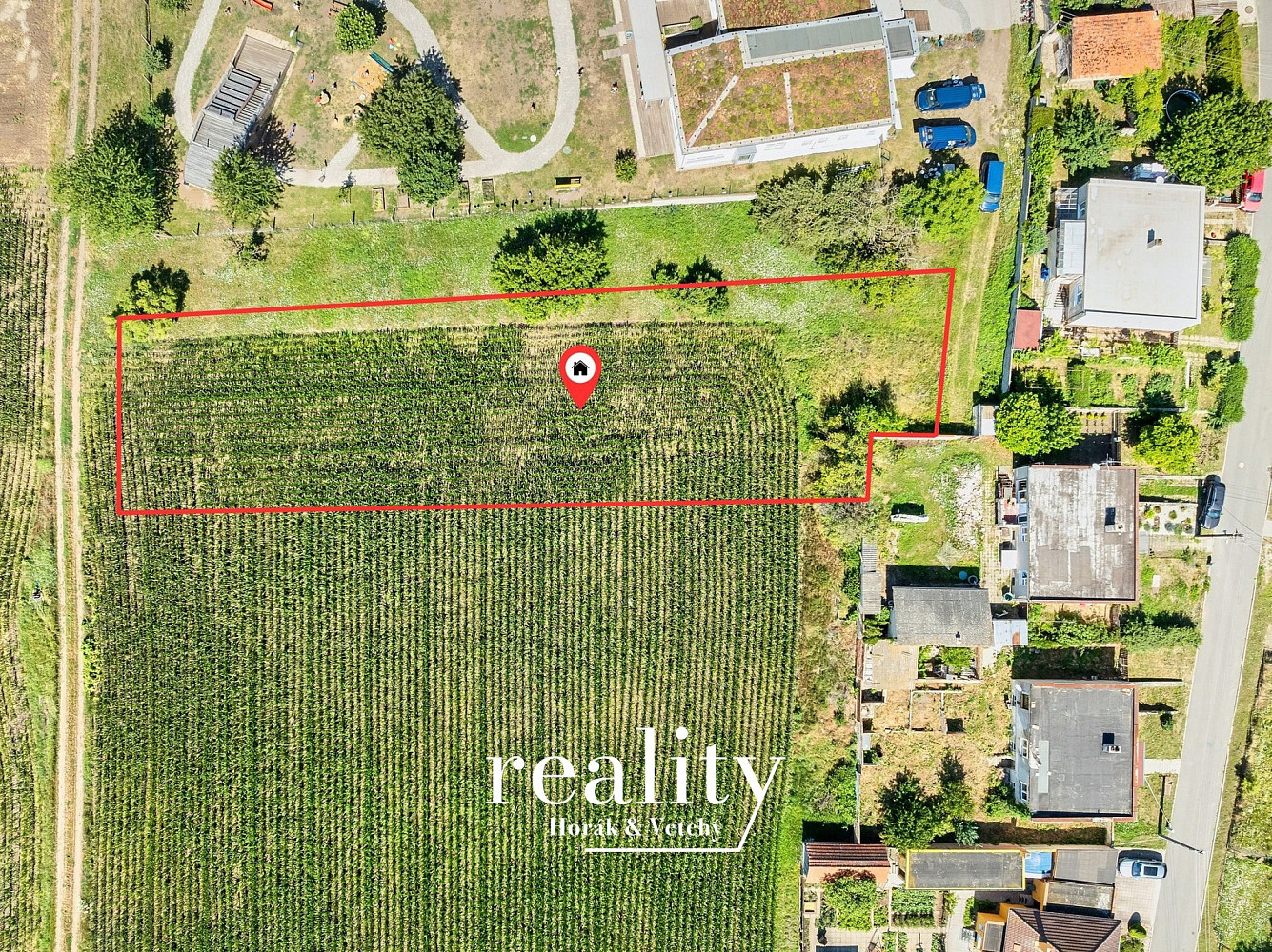 Prodej stavebního pozemku 1 779 m² – fotografie 3