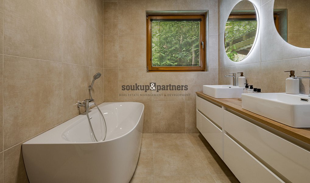 Prodej domu 153 m² s pozemkem 520 m², Žebrák – náhled fotky 2