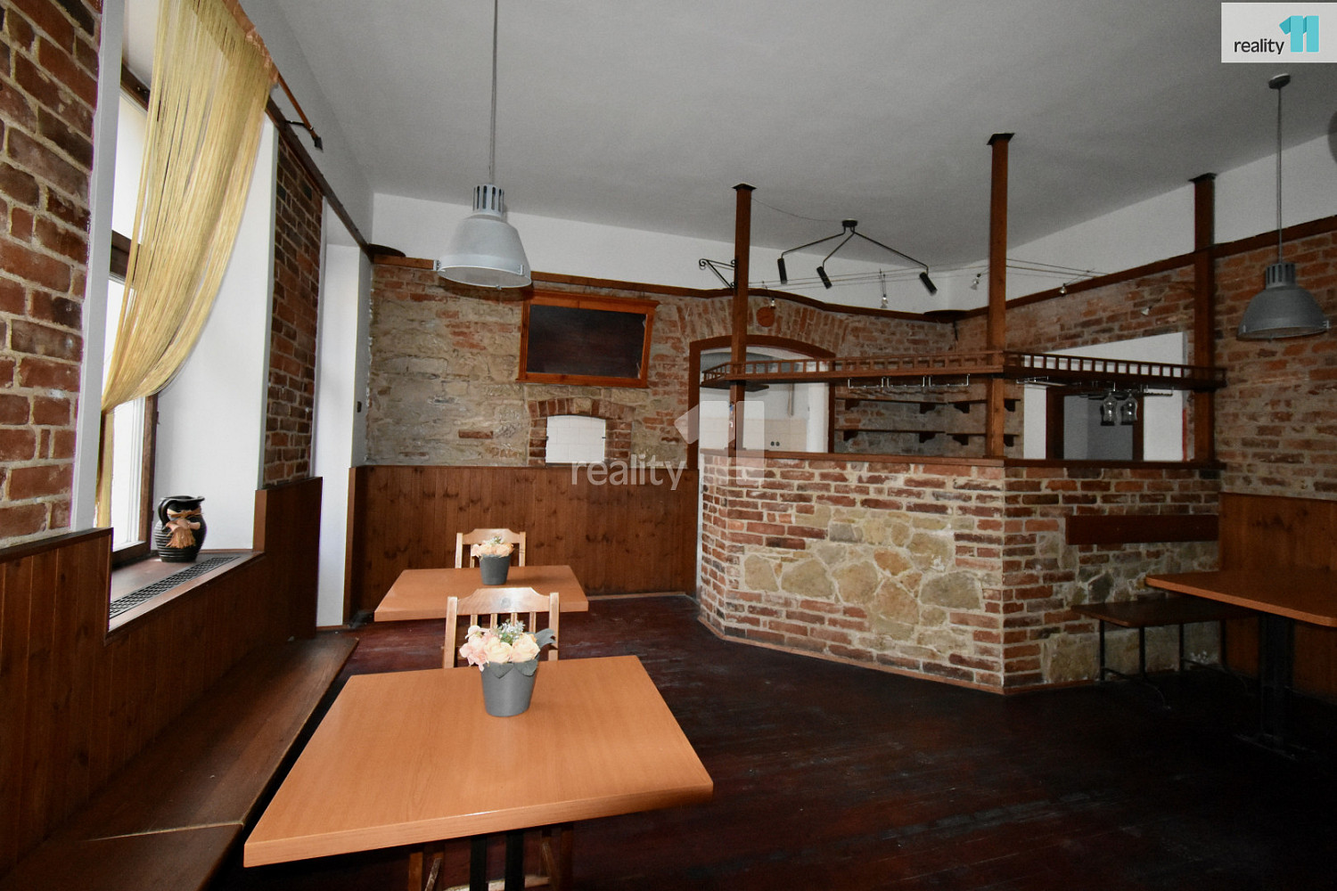 Pronájem restaurace 232 m² — photo 2