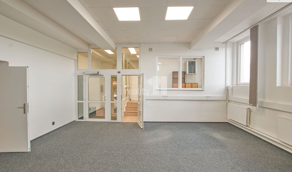 Pronájem kanceláře 68 m², Liberec – náhled fotky 5