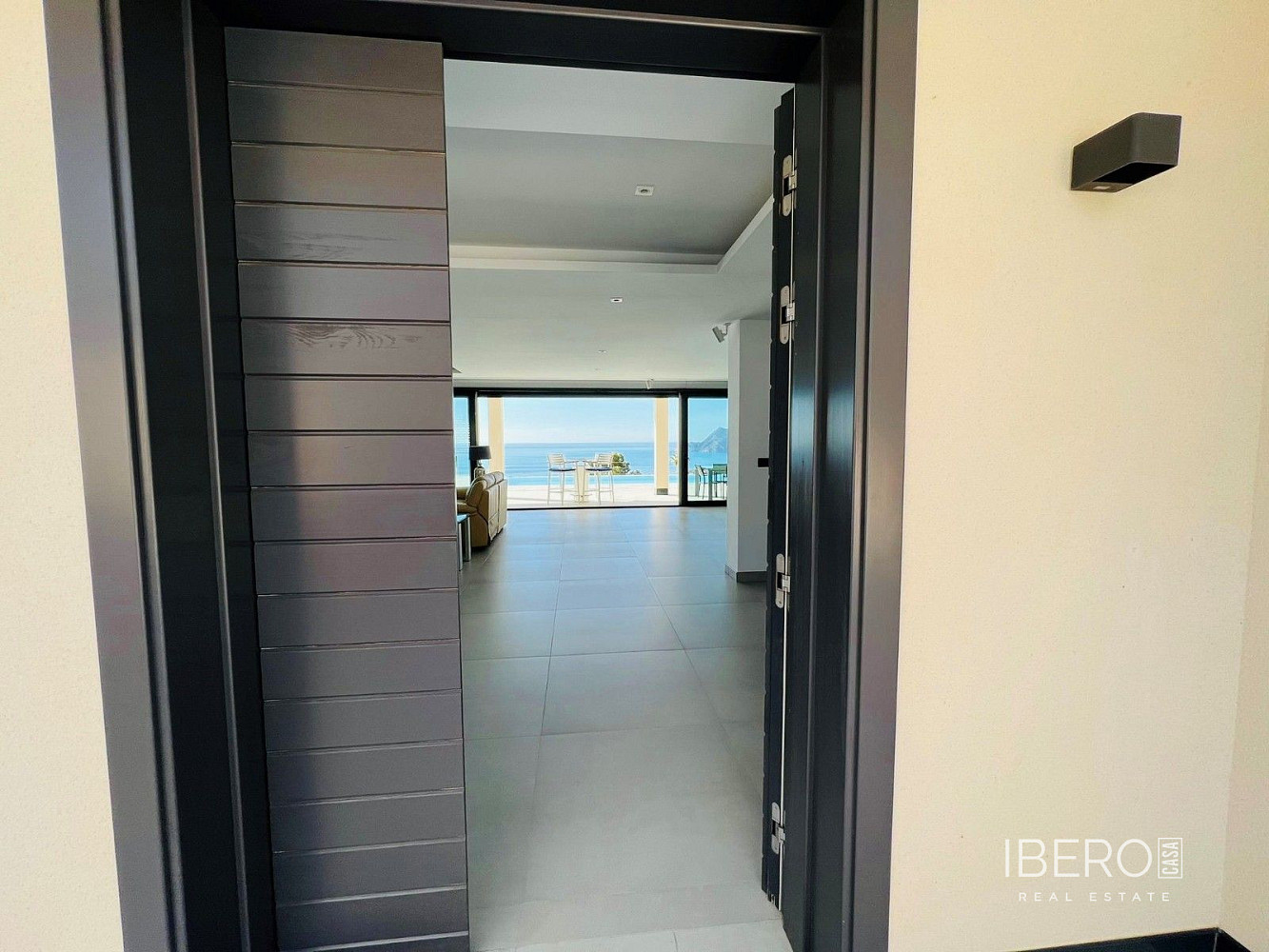Prodej domu 680 m² s pozemkem 1 680 m² — photo 3
