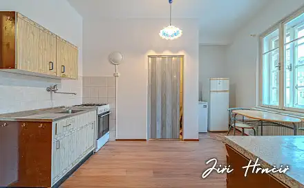 Pronájem bytu 1+1 34 m²