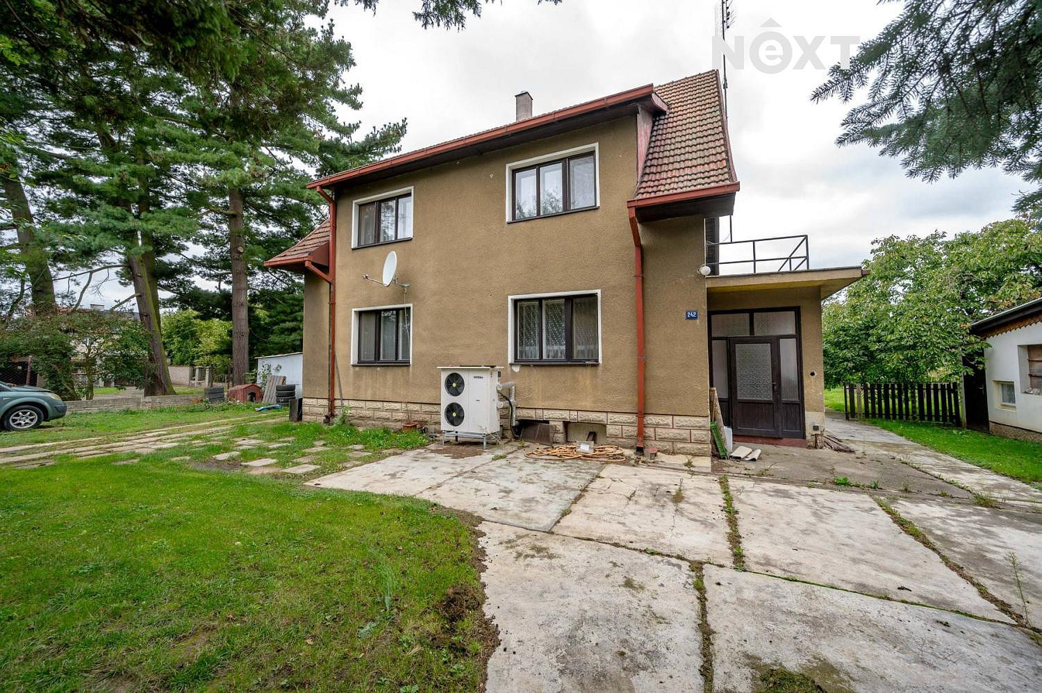 Prodej domu 230 m² s pozemkem 2 424 m² — photo 2