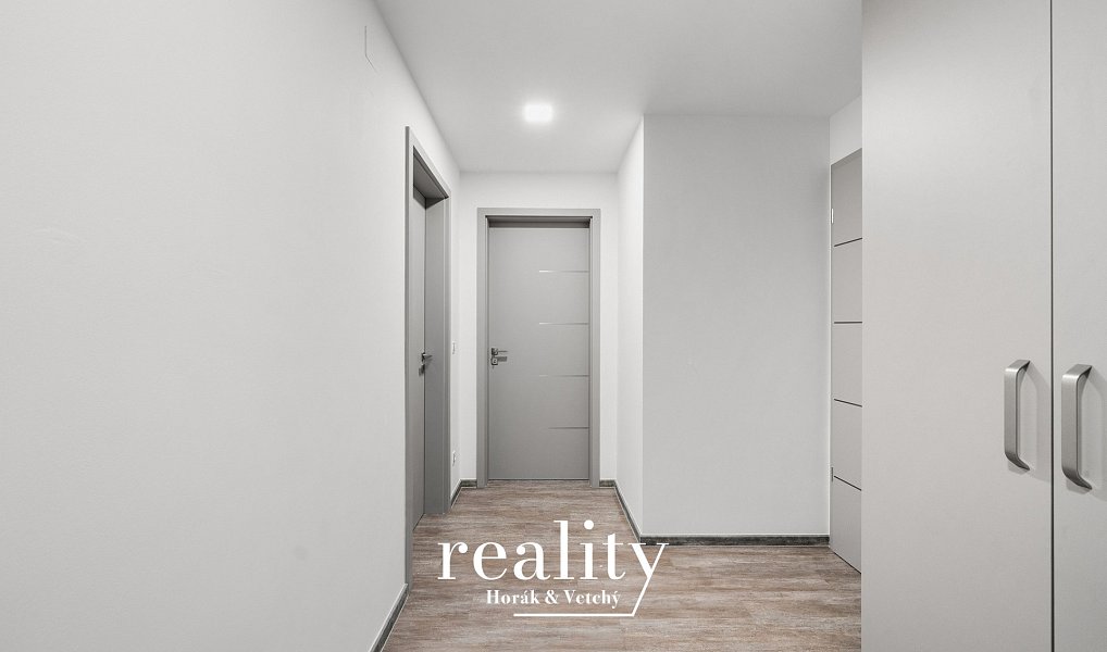 Pronájem bytu 4+kk 127 m², Jihlava – náhled fotky 16