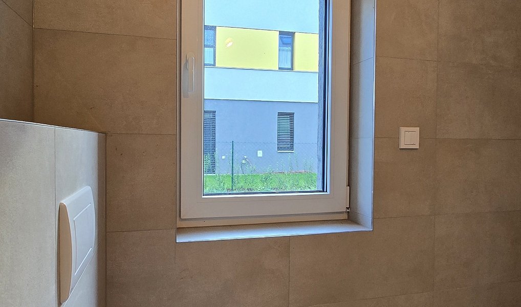 Prodej bytu 4+kk 117 m², Dobřichovice – náhled fotky 33