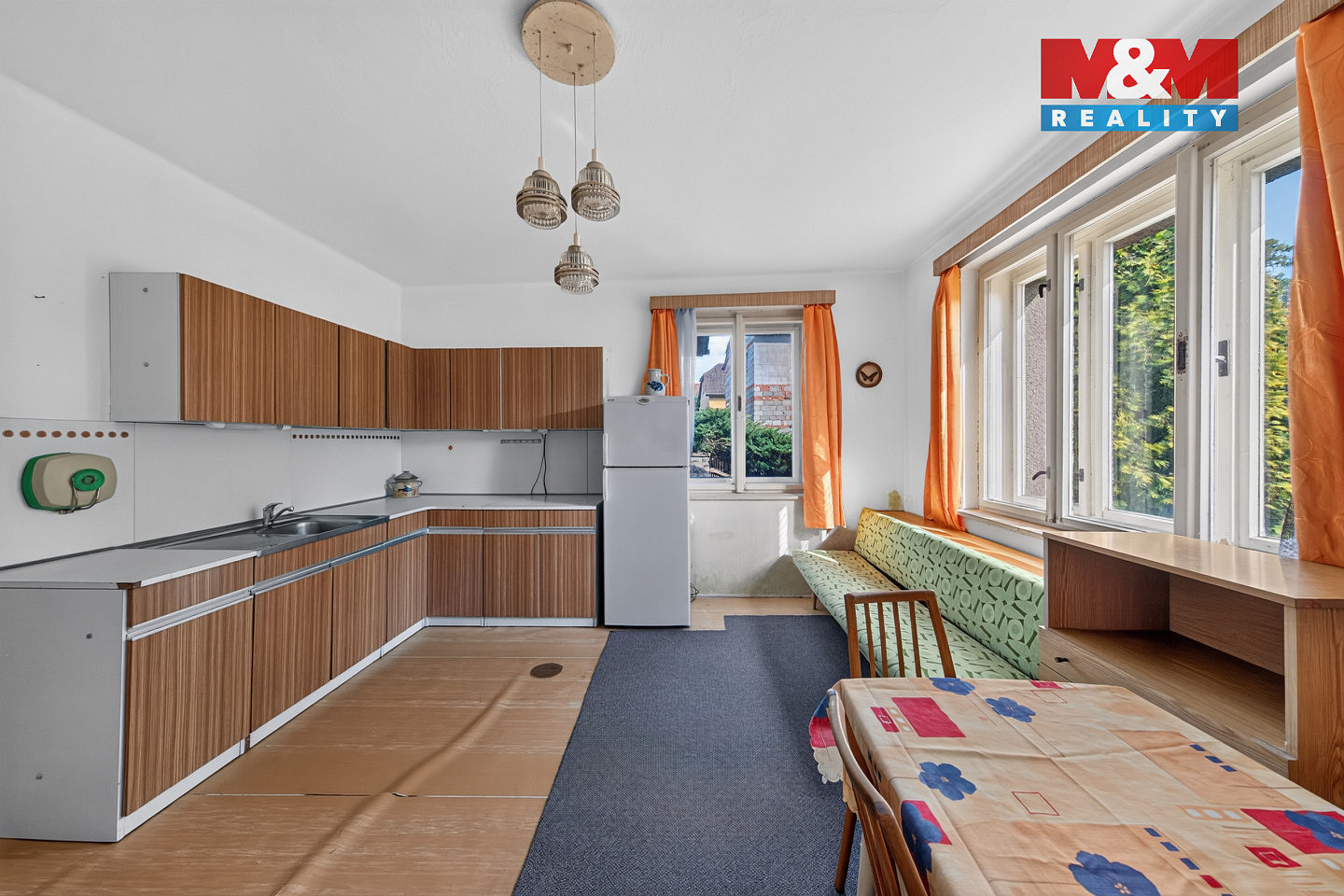 Prodej domu 184 m² s pozemkem 963 m² – pohled 6
