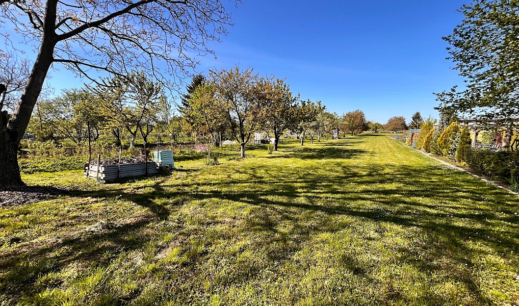 Prodej domu 260 m² s pozemkem 2 162 m², Kunovice – náhled fotky 37