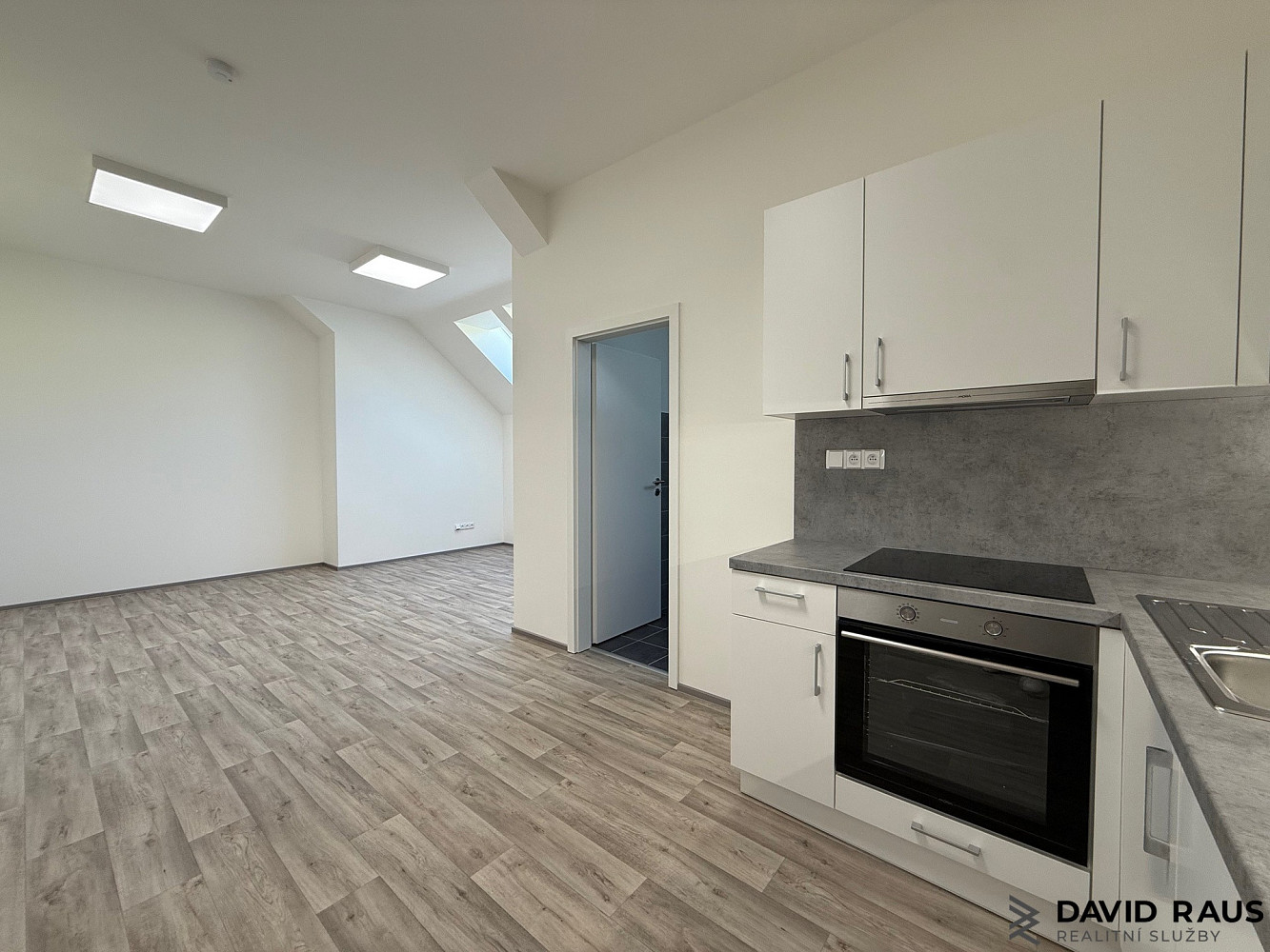 Pronájem bytu 1+kk 35 m² — photo 4