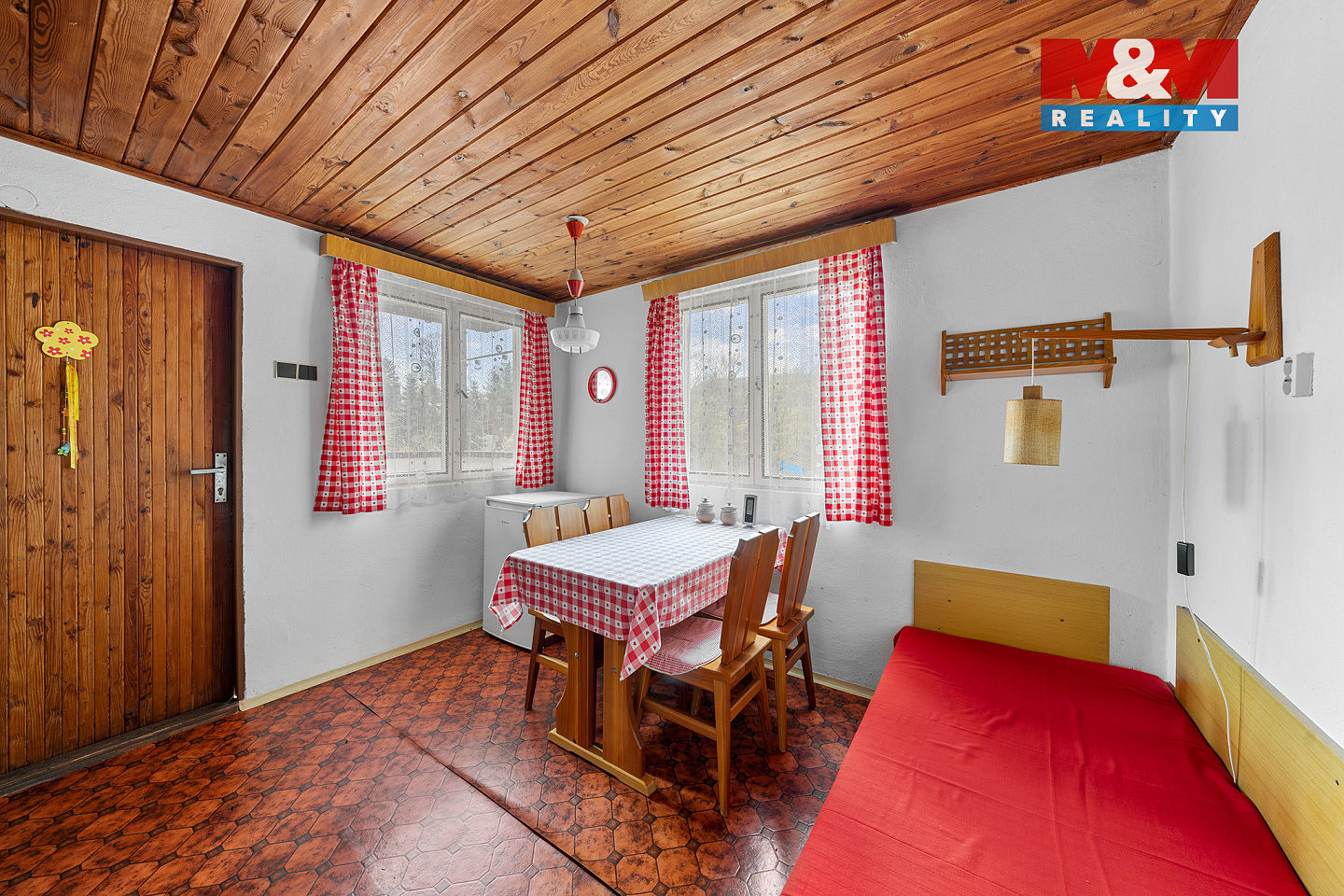 Prodej chaty/chalupy 23 m² s pozemkem 550 m² – další