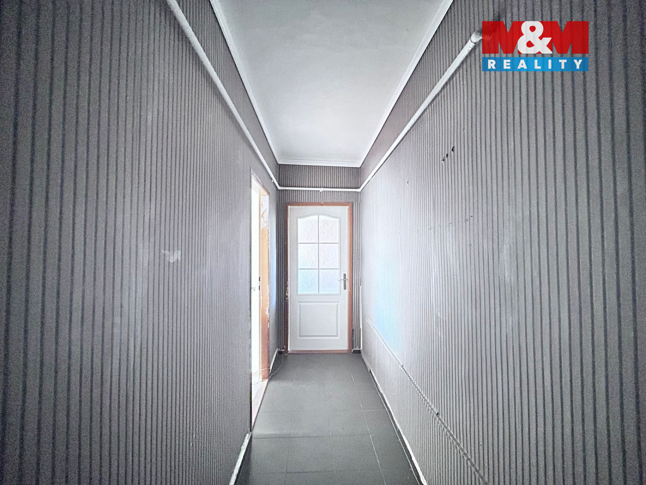 Pronájem bytu 2+1 61 m² – pohled 6