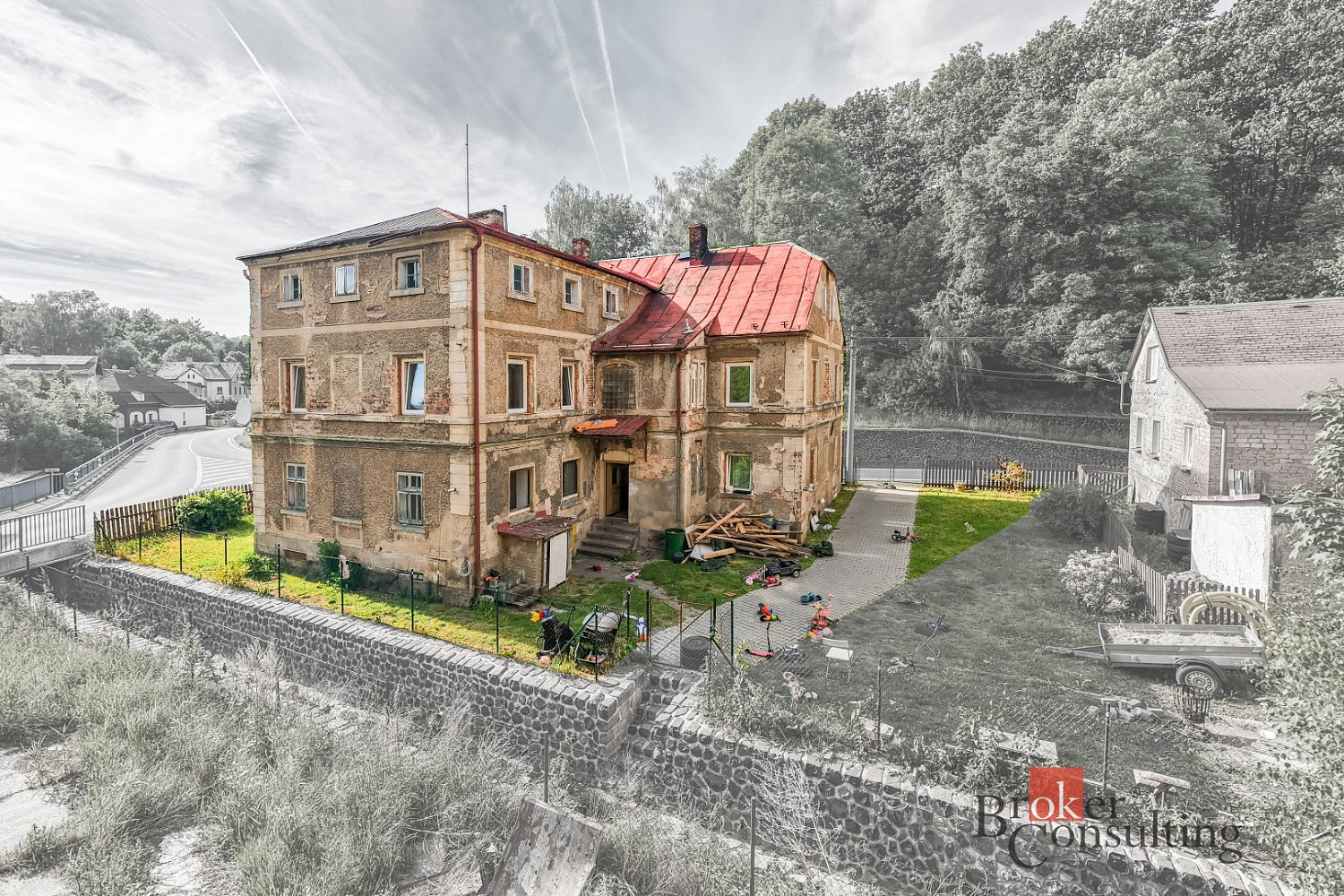 Prodej komerčního objektu (jiného typu) 298 m² — photo 3