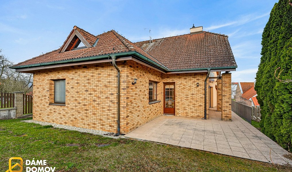 Prodej domu 250 m² s pozemkem 560 m², Zlín – náhled fotky 3