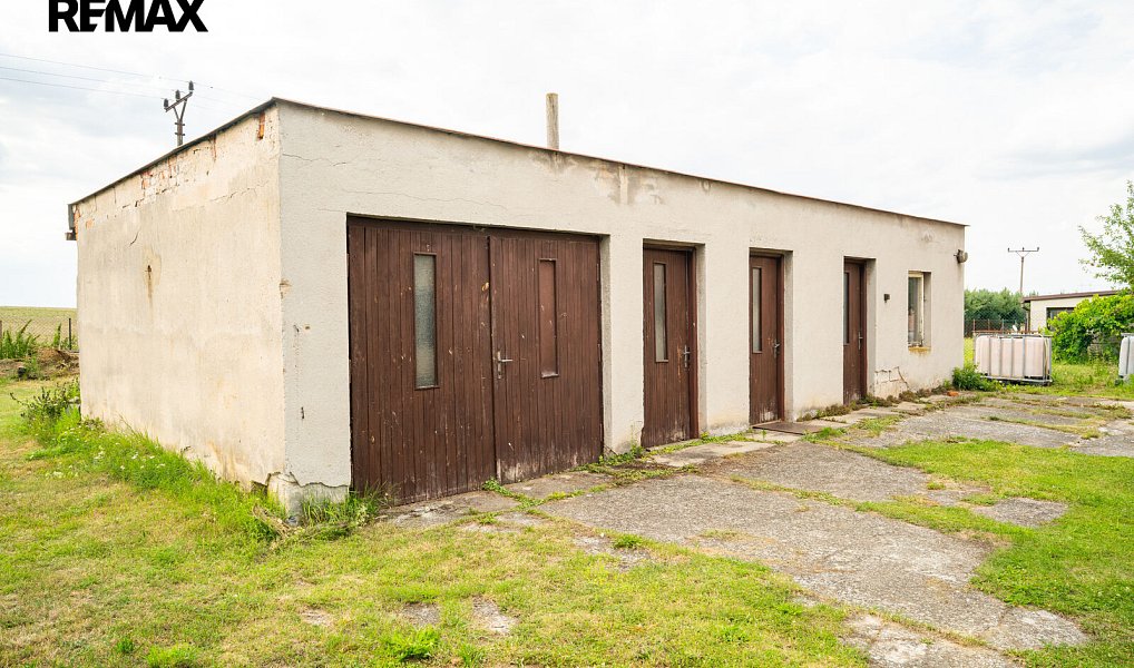 Prodej domu 120 m² s pozemkem 870 m², Brloh – náhled fotky 33