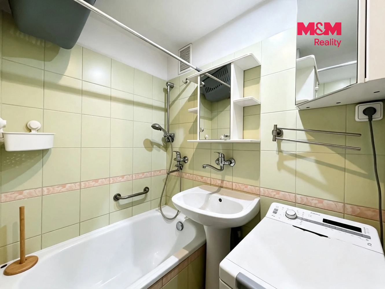 Pronájem bytu 2+1 51 m² – fotografie 4