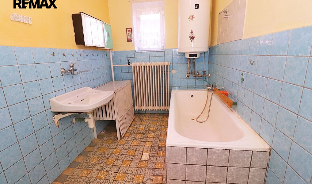 Prodej domu 144 m² s pozemkem 669 m², Chrast – náhled fotky 14