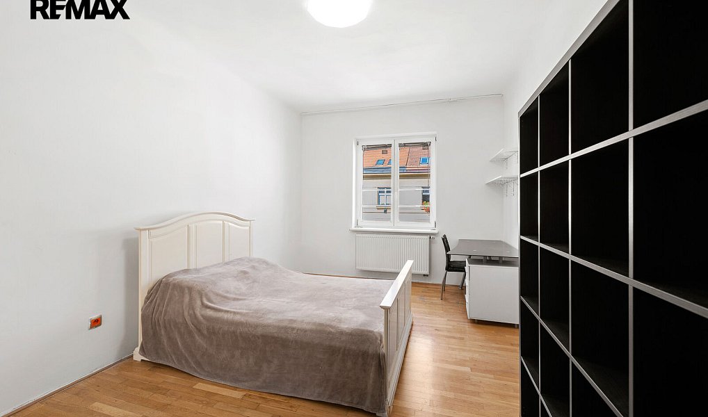 Prodej bytu 3+1 80 m², Praha – náhled fotky 7