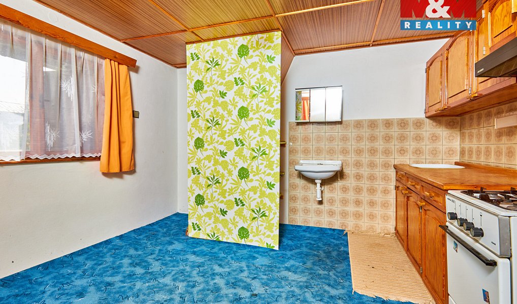 Prodej chaty/chalupy 375 m² s pozemkem 358 m², Lišov – náhled fotky 3